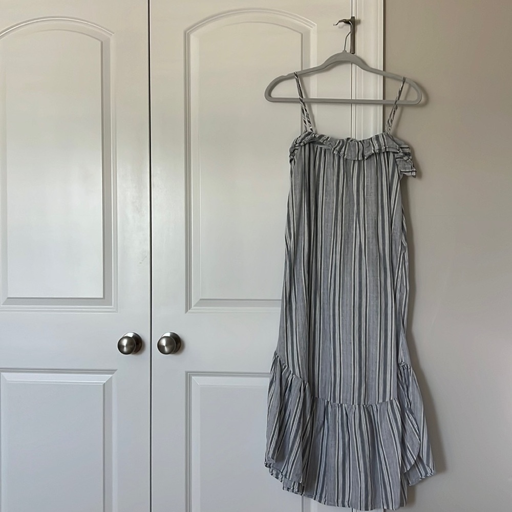 Grade & Gather Maternity Dress, size small